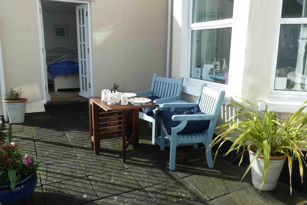 Apartment Lanescot, Harbour View With Terrace Looe